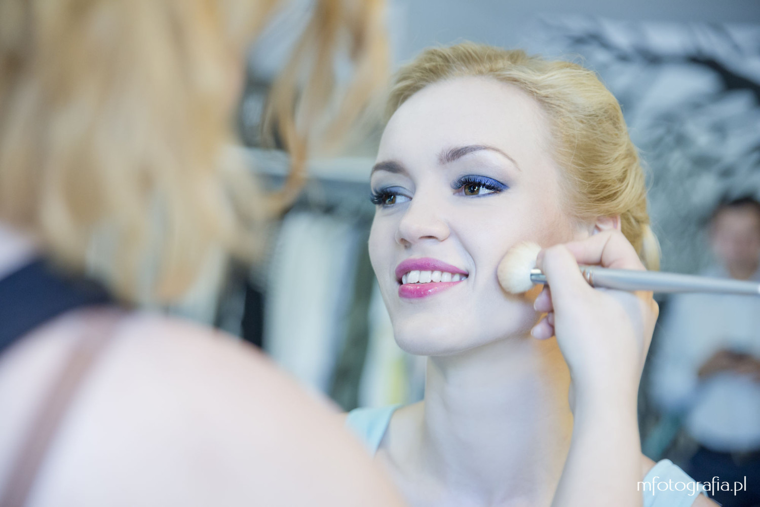 najlepsza fotografia Panny Młodej w salonie kosmetycznym